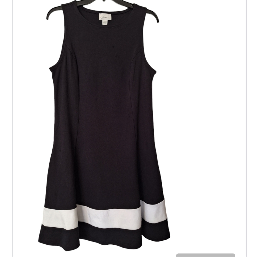 Dress, Large, Black-White - Picture 5 of 5